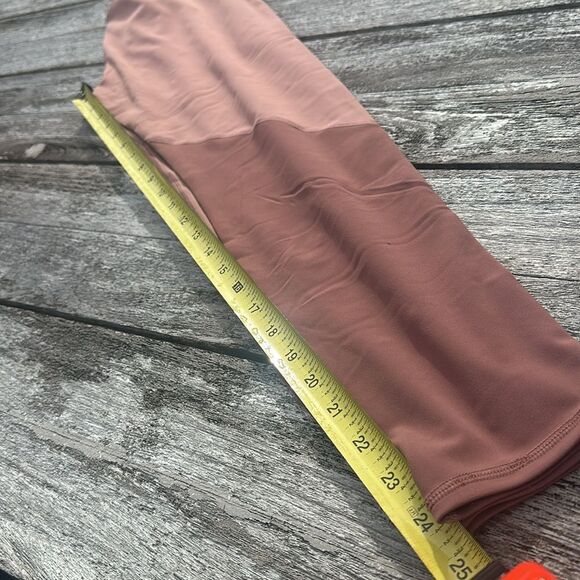 VUORI Colorblock Studio Legging Large‎ NWT  Women's  Leggings - Picture 7 of 7